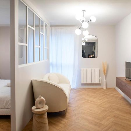 Suite Georgia Villeurbanne Extérieur photo